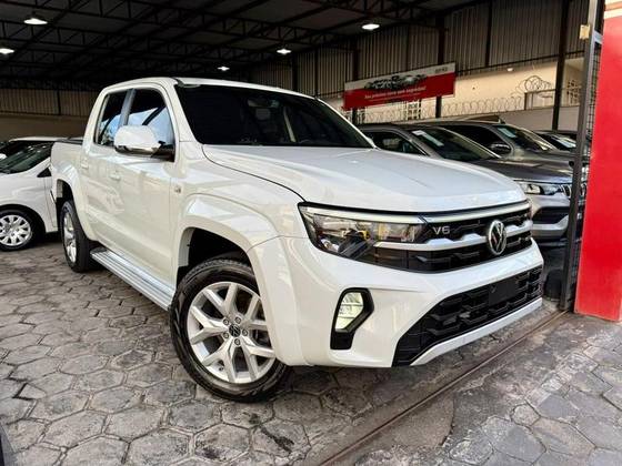 VOLKSWAGEN AMAROK 3.0 V6 TDI DIESEL HIGHLINE CD 4MOTION AUTOMÁTICO